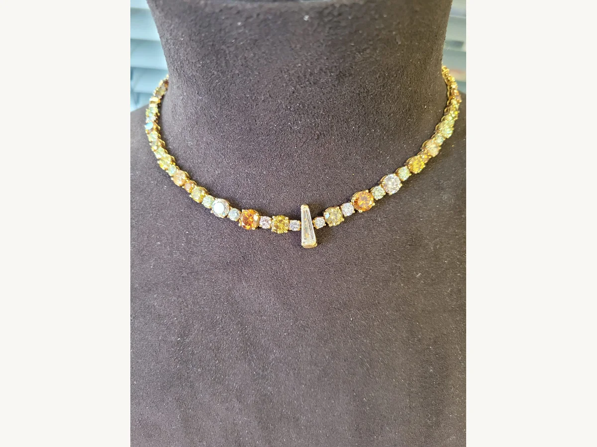 Collier en or et diamants photographie pour estimation joailliere - Cannes